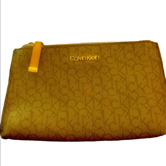 Calvin Klein Handbags - Calvin Klein Accessory Bag